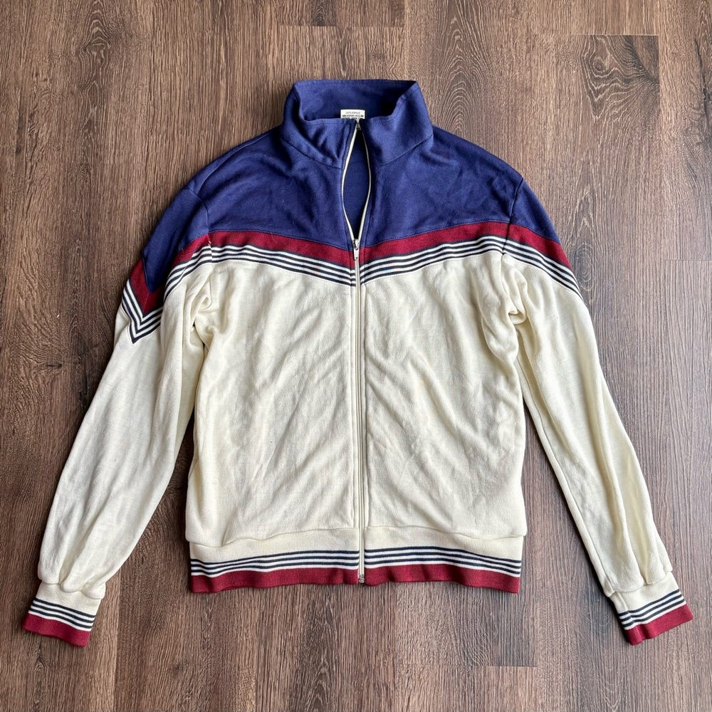 Vintage Men's Navy and Cream Sweater